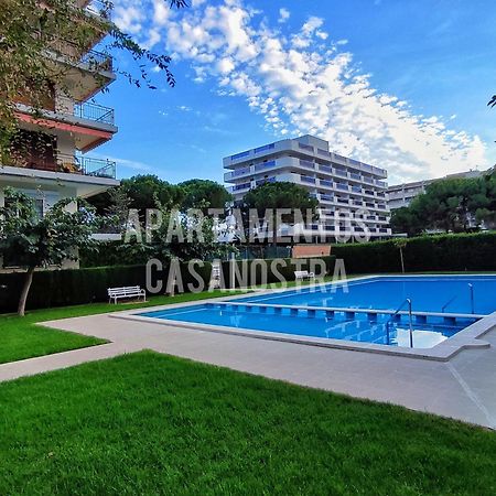 Apartamentos Casanostra Салоу Екстериор снимка