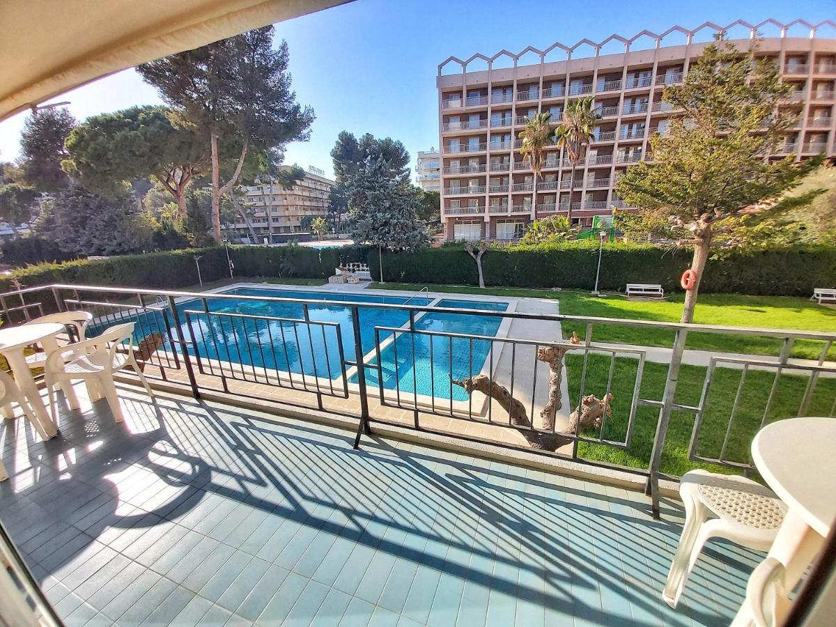 Apartamentos Casanostra Салоу Екстериор снимка