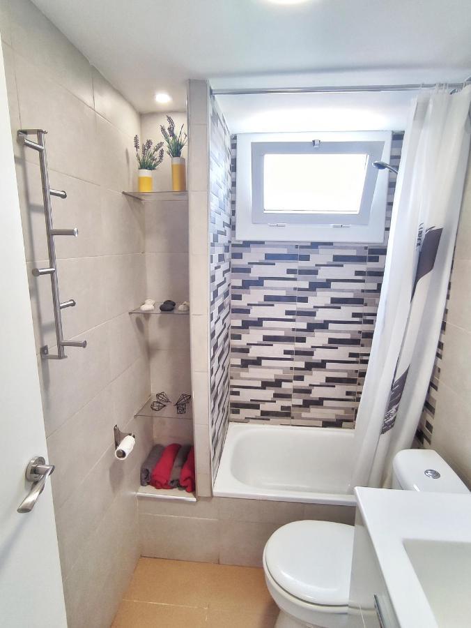 Apartamentos Casanostra Салоу Екстериор снимка