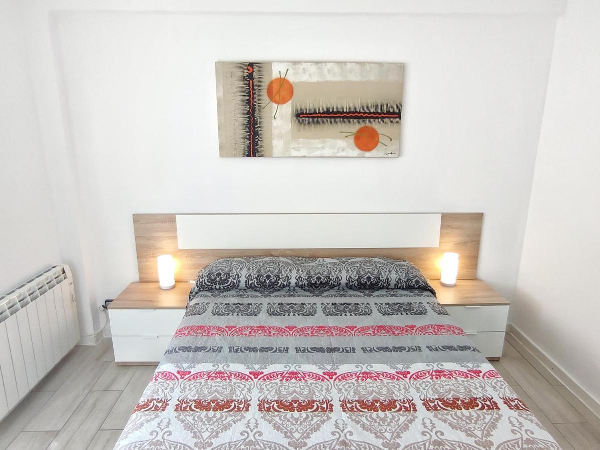 Apartamentos Casanostra Салоу Екстериор снимка