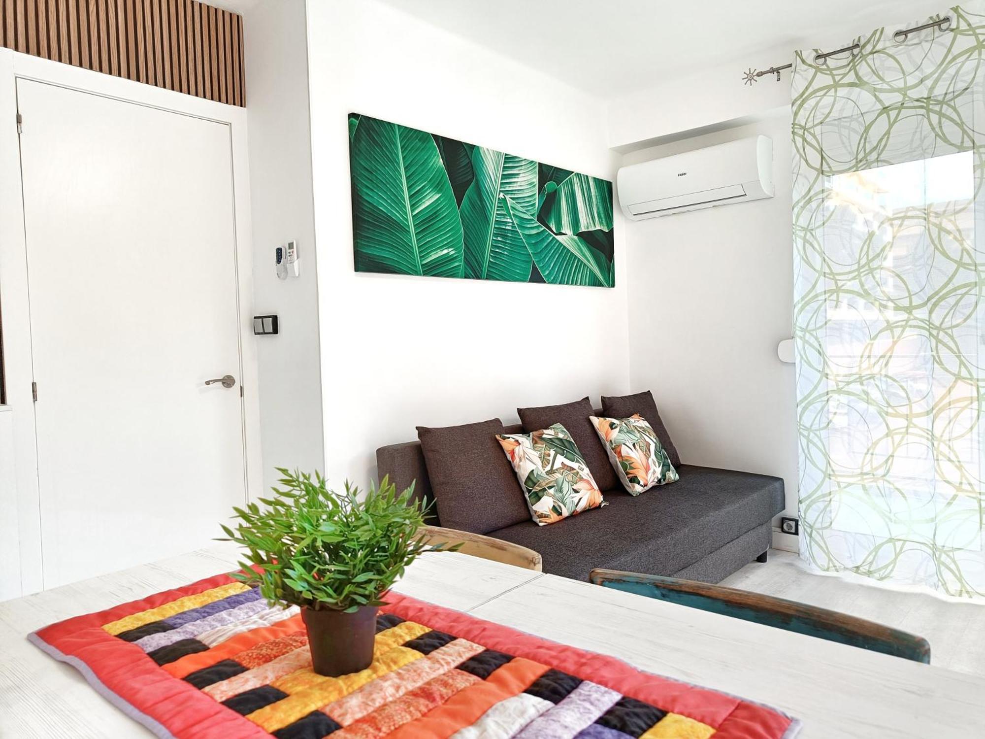 Apartamentos Casanostra Салоу Екстериор снимка