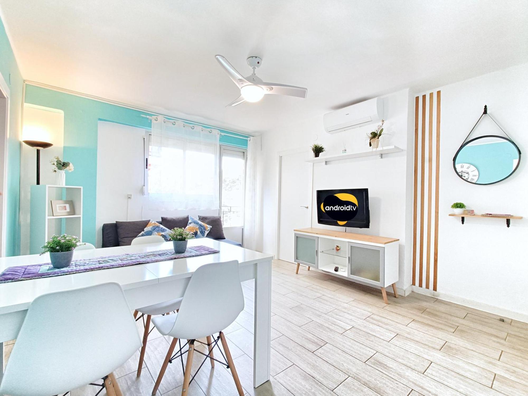 Apartamentos Casanostra Салоу Екстериор снимка